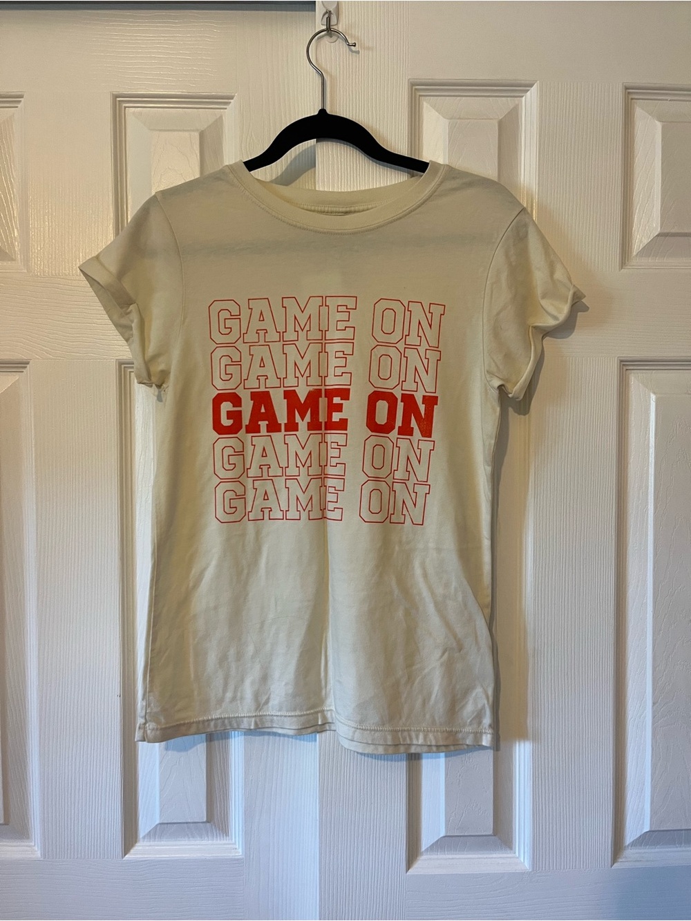 NWT Project Karma Graphic 'Game On' Short Sleeve Tee - Cream with Red Print sz M